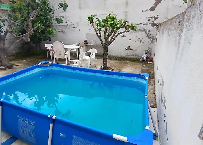 Privada Doble Bed & Breakfast